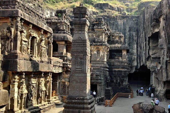 Skip-the-queue private Ajanta & Ellora 2-Day Tour - FAQ
