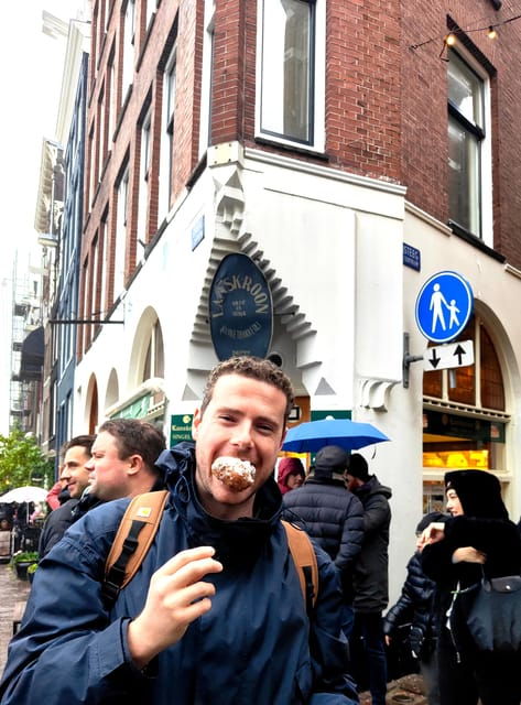 Skipping Lines & Sipping Beers: A History Tour of Amsterdam - Who Will Love This Tour?