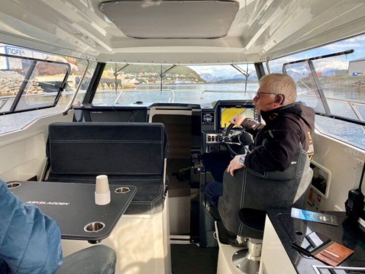 Skjervøy: Fjord Charter Adventure - Booking Details