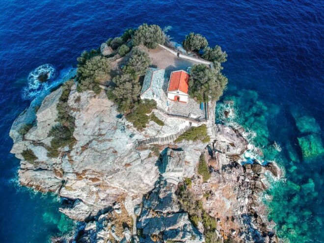 Skopelos Private Transfer From/to Ports -Hotels - Beaches - Scenic Journey Experience