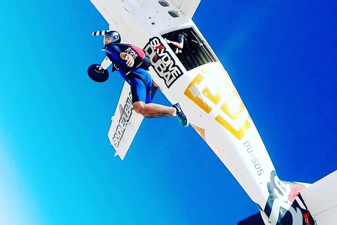 Sky Dive Dubai Palm or Desert Zone With Transfer Options - Booking and Pricing Information