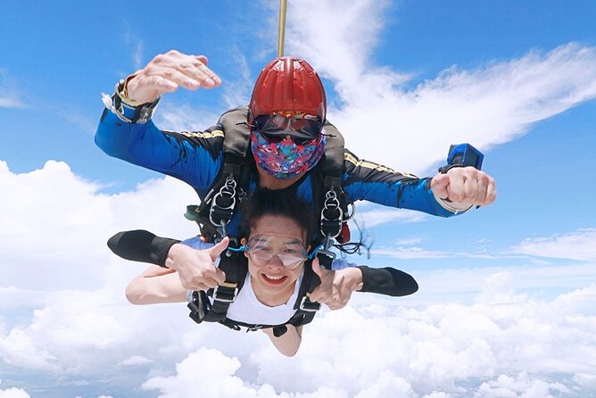 Sky Diving Pattaya - Fees and Taxes