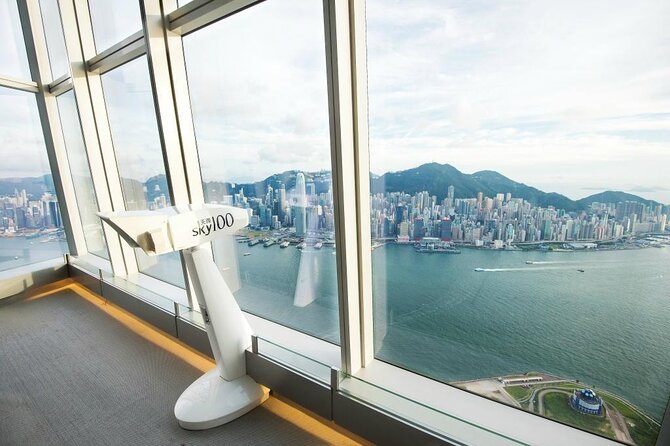 Sky100 Wine Package at Café 100 by the Ritz-Carlton - Package Inclusions