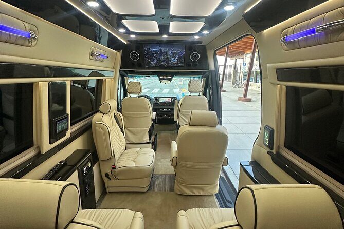 SkyChase Private Northern Lights Experience  Luxury Aurora Tour - Good To Know  