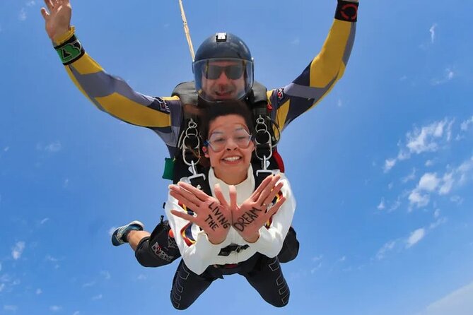 Skydive Dubai Tandem Over The Palm With Transfer - Common Questions