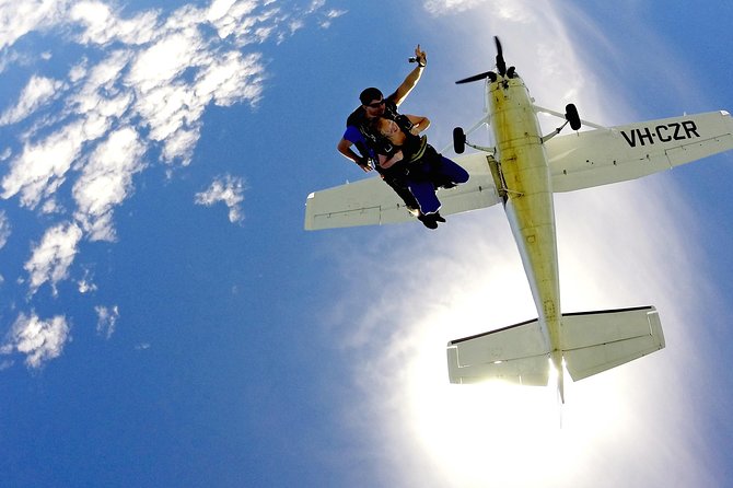 Skydive Sydney-Newcastle up to 15,000ft Tandem Skydive - Pickup Details