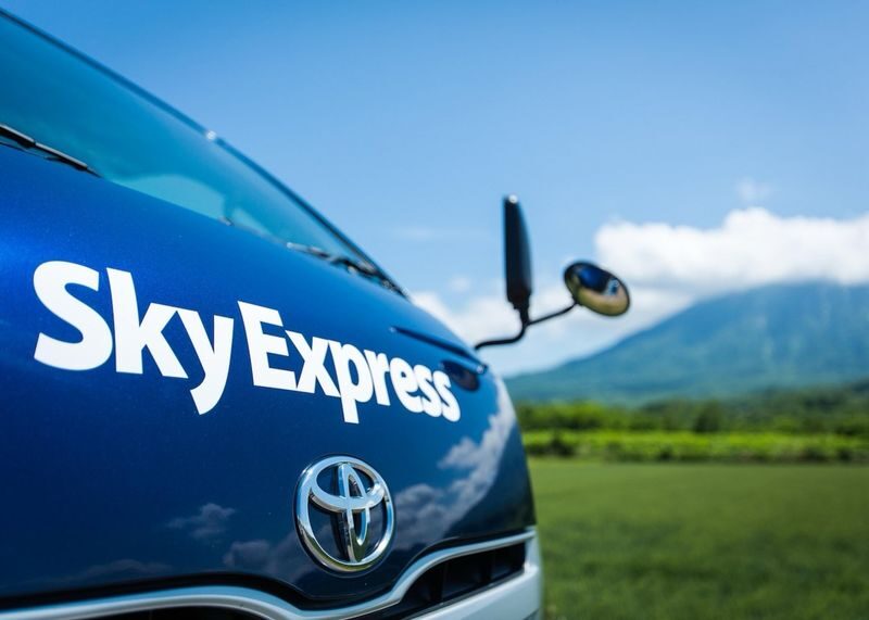 SkyExpress: Furano & Biei Customized Private Day Tour (1-8 Guests) - Farm Tomita and the summer flower fields