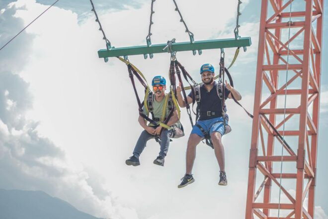 SkyScreamer: Elevate Your Thrills - Experienced Operators