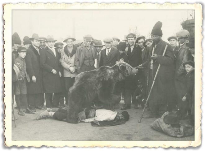 Slavery in Romania:Myths and Truths on Gypsies, Walking Tour - Historical Context