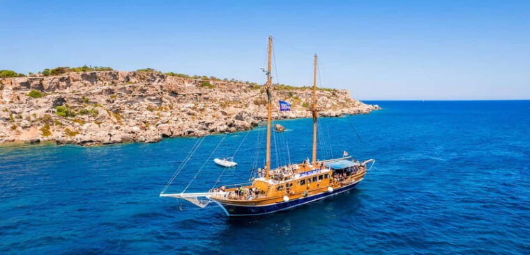 Sliema: Gozo/Comino Blue Lagoon Gulet Cruise w/ Lunch+Drinks - What Could Be Better