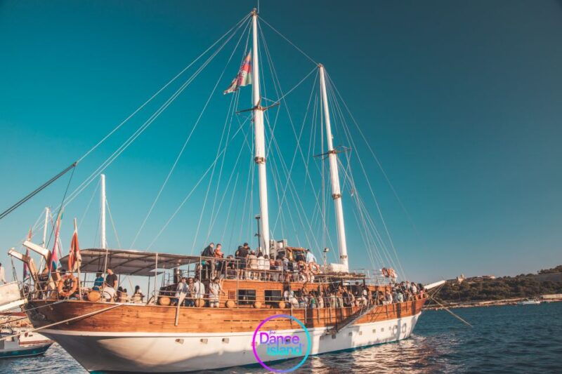 Sliema: Sailboat Party with an Open Bar, Food, and Swimming - Good To Know