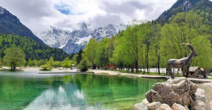 Slovenia's Lakes, Nature and Waterfall - Highlights