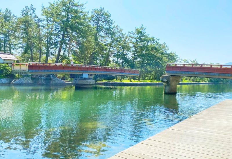 Slow Travel in Kyoto by the Sea: Amanohashidate and Ine no Funaya - What the day feels like in practice