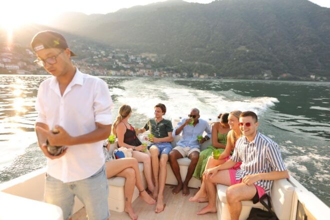 SLS Como Lake: Highlights Boat Tour Open Bar Prosecco - Activity Description