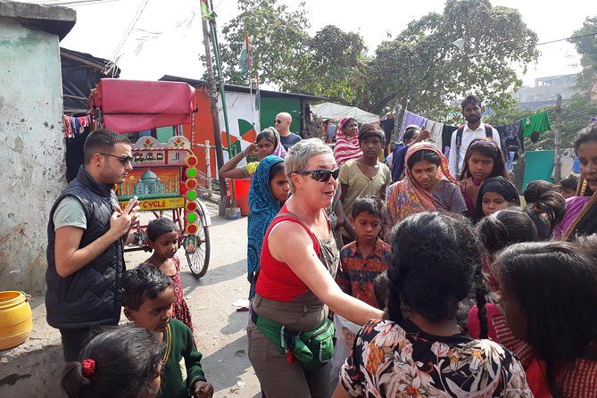 Slum Tour: A Different Side To The 'City Of Joy' - Exploring Kolkata’s Hidden Realities