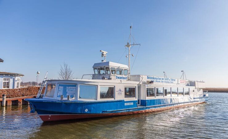 Small Crane Tour With MS Swantevit From Zingst - Key Points