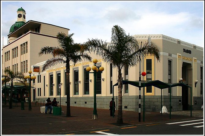 Small Group 2.5-Hour Napier History and Art Deco Tour - Cancellation Policy