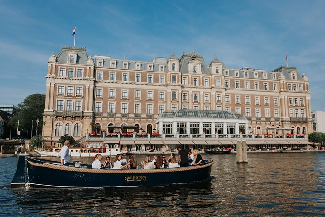 Small Group 90 Min Canal Cruise Tour in Amsterdam - Meeting and Pickup Details