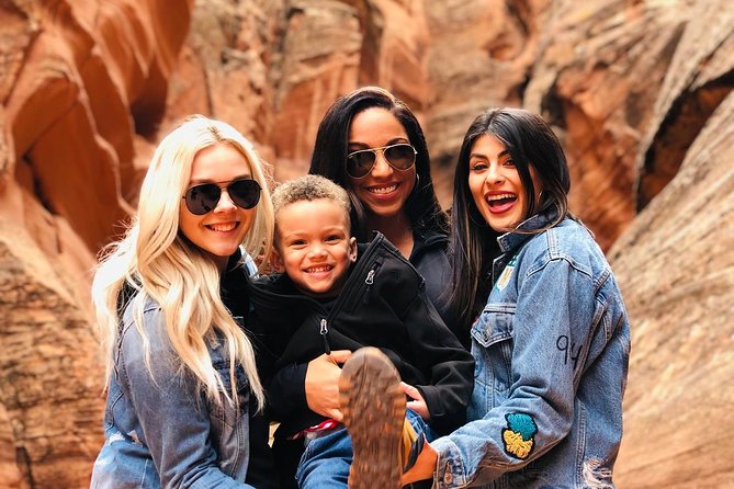 Small Group Antelope Canyon & Horseshoe Bend From Las Vegas - Pricing and Booking Information