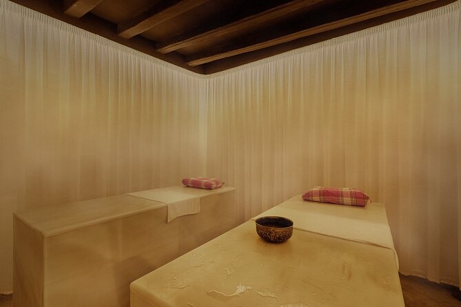 Small-Group Arab Bath Experience in Hammam Al Ándalus Palma - The Sum Up