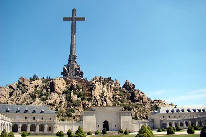 Small-Group Avila Highlights Day Trip From Madrid - Hassle-Free Transportation for the Day Trip