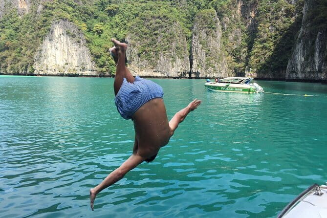 Small Group Bioluminescent Canoe&Twilight Adventure Phang Nga Bay - FAQ