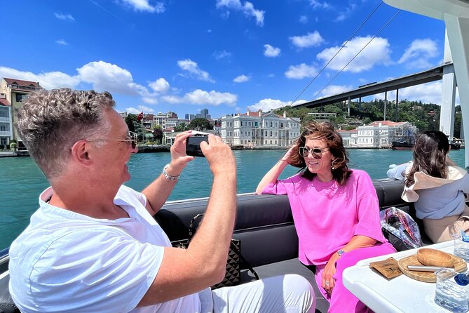 Small-Group Bosphorus Yacht Cruise in Istanbul - Meeting and Pickup Details