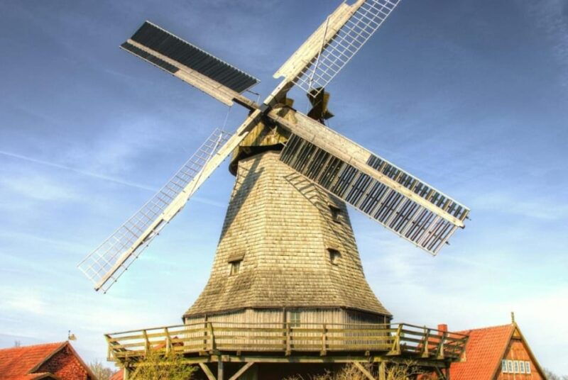 Small-Group Bruges Tour with opt Canal Cruise from Zeebrugge - Who Should Book This Tour?