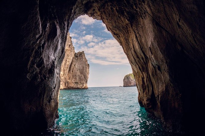 Small Group Capri Island Boat Ride With Swimming and Limoncello - Negative Experience With Customer Service