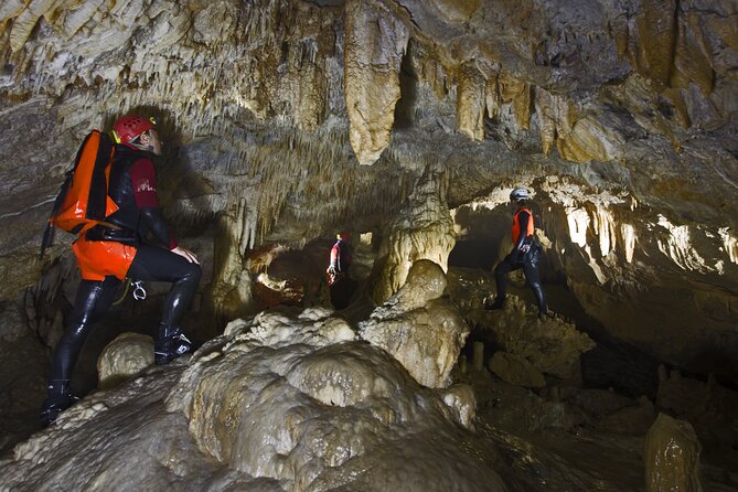 Small-Group Cave Exploration Experience in Tana Che Urla - Good To Know