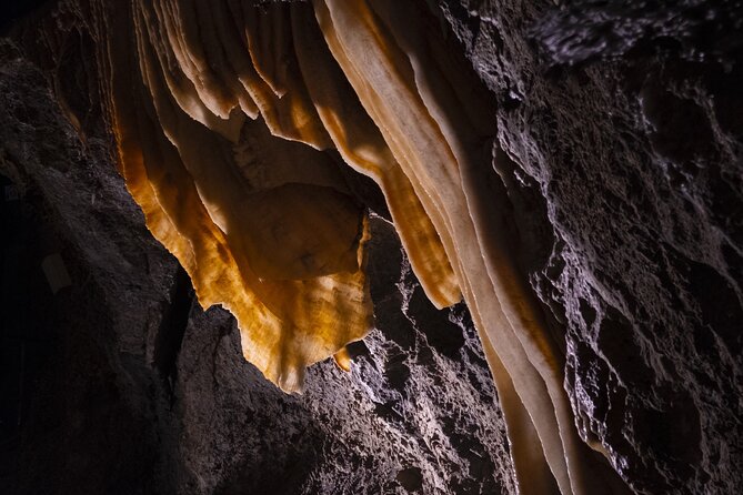Small-Group Cave Exploration Experience in Tana Che Urla - Additional Important Information