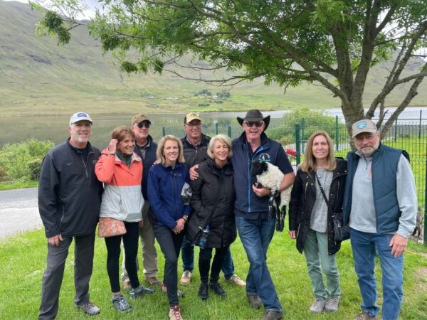 Small Group: Connemara, Sheepdog Show & Medieval Castle Tour - Connemaras Untouched Beauty