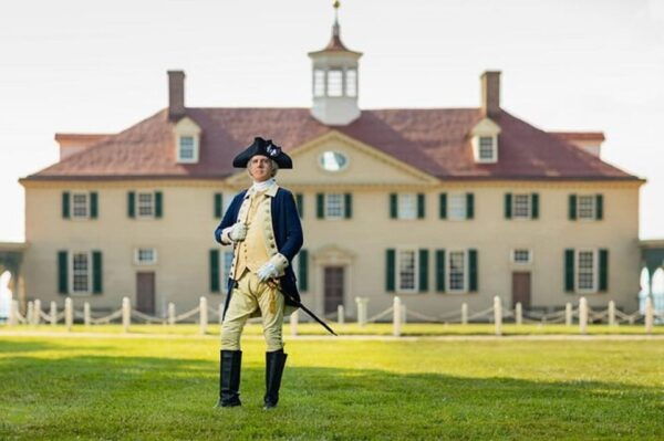 Small Group Day Tour: DC to Mount Vernon&Old Town Alexandria - Guided Tour of Mount Vernon