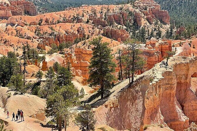 Small Group Day Tour To Explore Bryce Canyon & Zion National Park - Zion National Park: Majestic Canyons and Iconic Landmarks