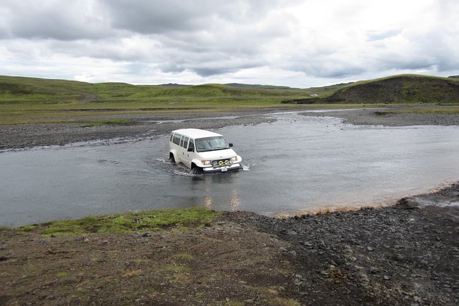 Small Group Day Tour to Lakagigar Volcano by Super Jeep From Klaustur - Overview of Lakagigar Volcano Tour