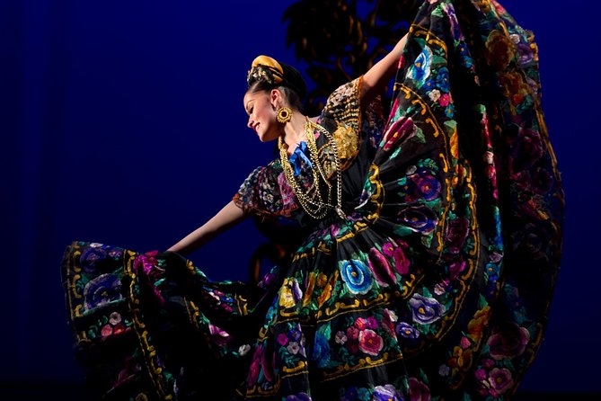 Small Group: Discover the Folkloric Ballet of Mexico - Meeting and Pickup Details