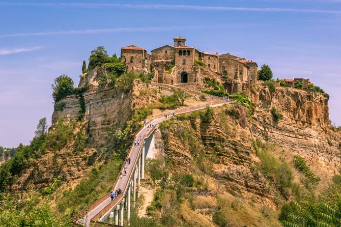 Small Group E-Bike Experience From Orvieto to Civita With Lunch - What to Expect During the Tour