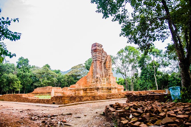 Small-Group Early Morning Half-Day Tour to My Son Temples - Hoi An - Tour Details and Inclusions