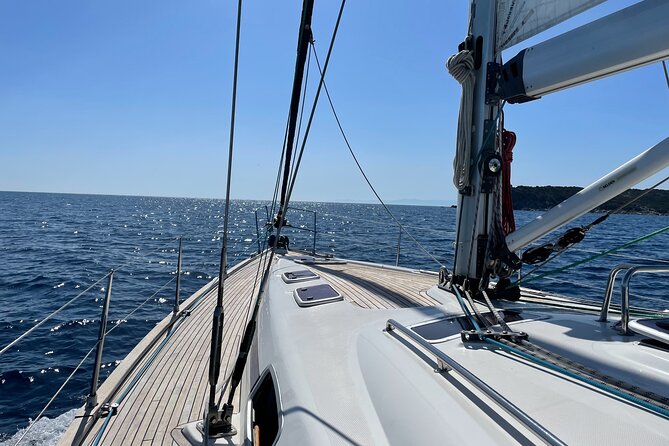 Small Group Excursion to the Devils Saddle by Sailboat - Booking Process