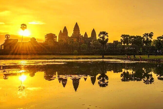 Small-Group Explore Angkor Wat Sunrise Tour with Guide - Good To Know