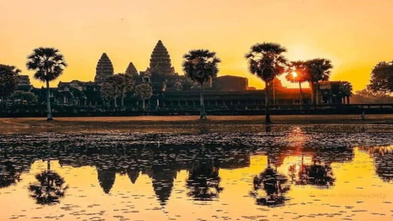 Small-Group Explore Angkor Wat Sunrise Tour with Guide - Good To Know