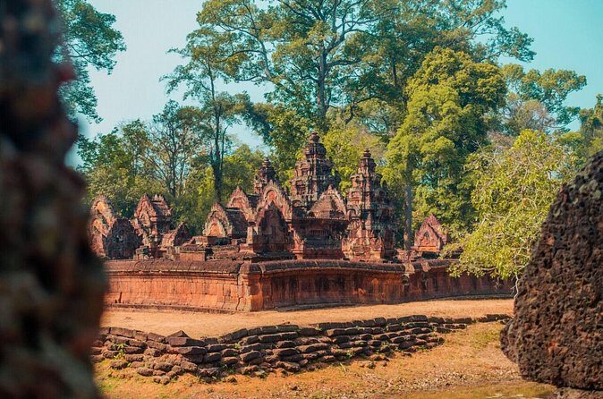 Small Group Explore Angkor Wat Tour with Guide from Siem Reap - Final Thoughts