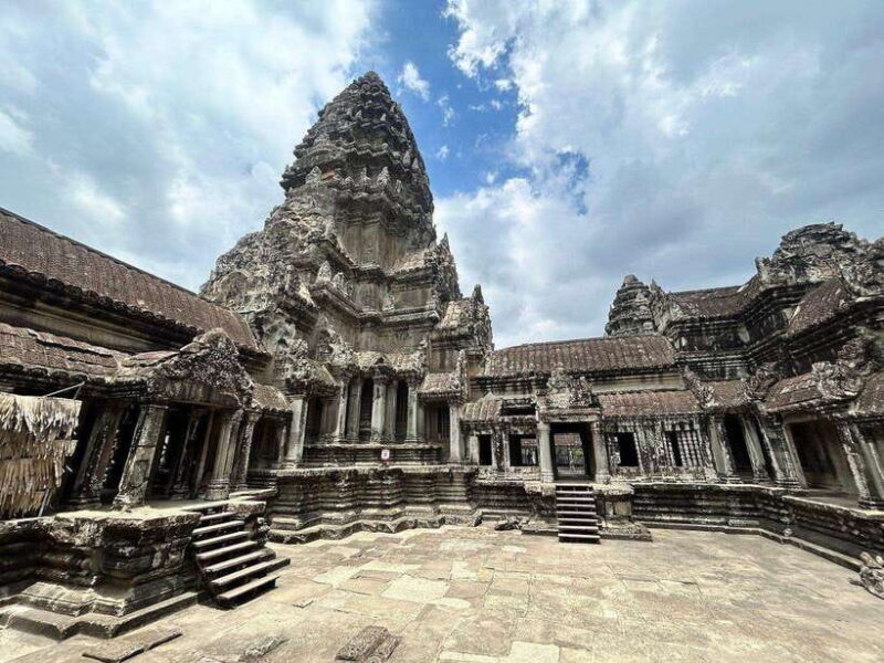 Small-Group Full Day Angkor wat Guide tour with Sun set - Practical Tips for Your Day