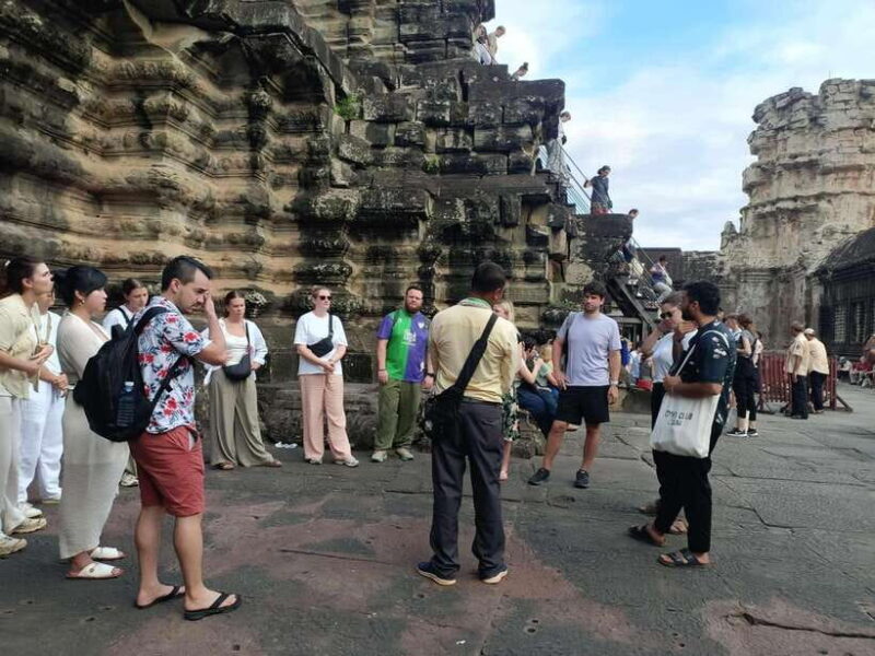 Small-Group Full Day Angkor wat Guide tour with Sun set - Good To Know