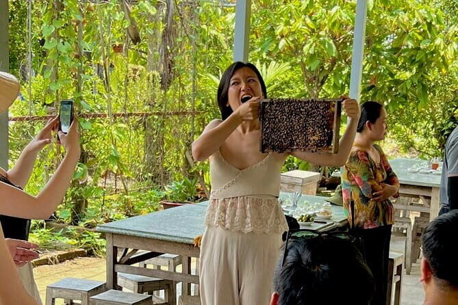 Small Group Full-Day Tour Cu Chi Tunnels and Mekong Delta - The Authentic Experiences That Stand Out