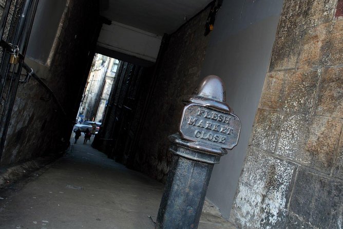 Small Group Ghostly Underground Vaults Tour in Edinburgh - Directions and Meeting Point