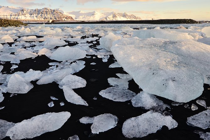 Small-Group Glacier Lagoon (Jokulsarlon) Day Trip From Reykjavík - Scenic Highlights and Commentary