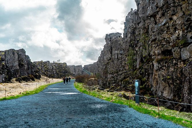 Small-Group Golden Circle Full-Day Tour From Reykjavik - Cancellation Policy