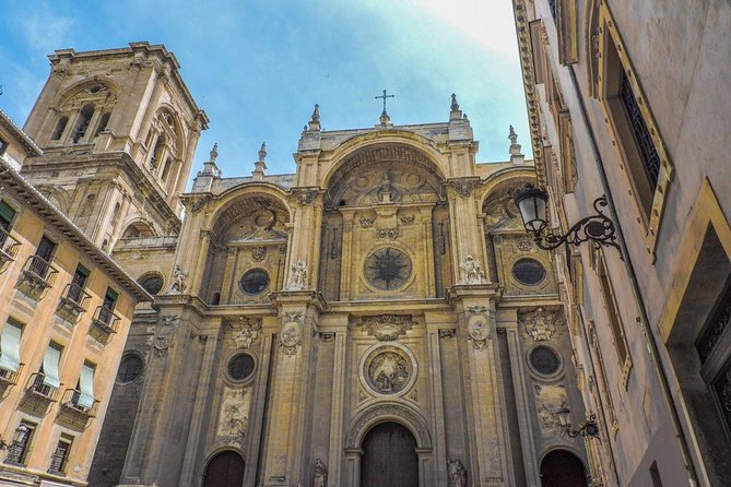 Small Group Granada and Alhambra Tour From Seville - Tour Overview