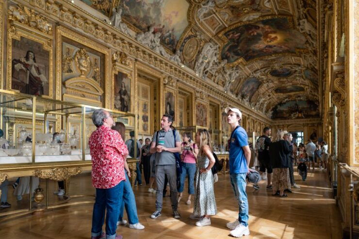 Small Group Guided Louvre Highlights Tour - Expert-Guided Tour of the Louvres Masterpieces
